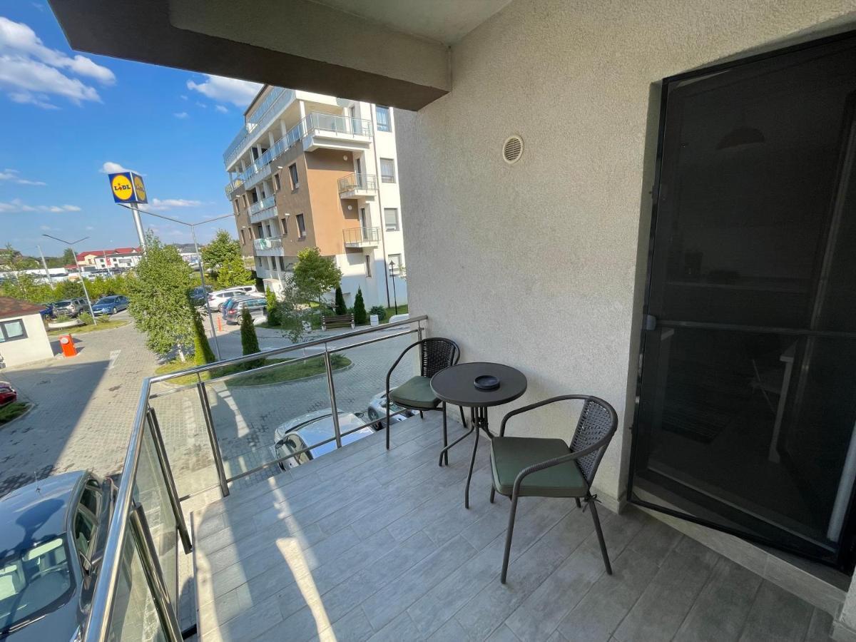 Toscana Apartments オトペニ エクステリア 写真