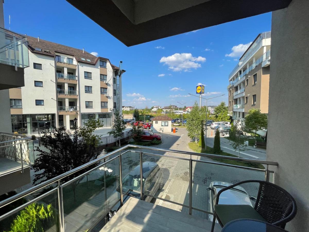 Toscana Apartments オトペニ エクステリア 写真