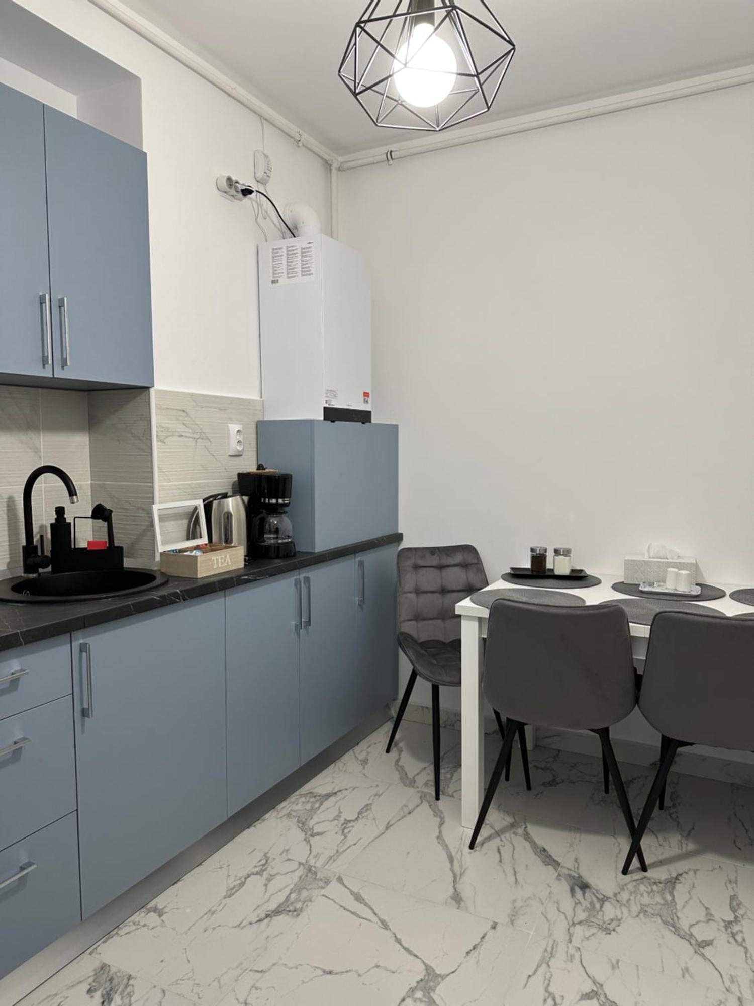 Toscana Apartments オトペニ エクステリア 写真