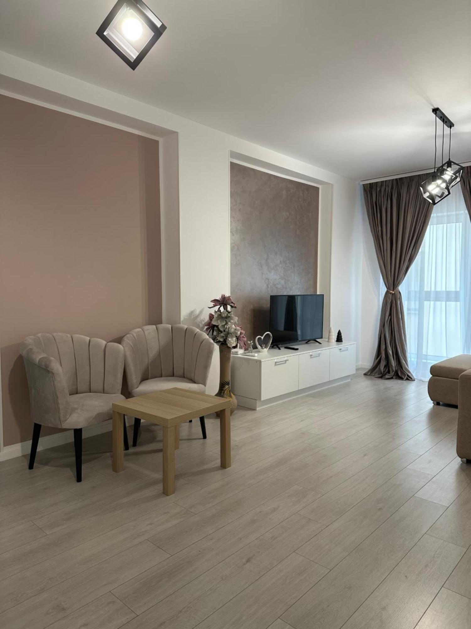 Toscana Apartments オトペニ エクステリア 写真